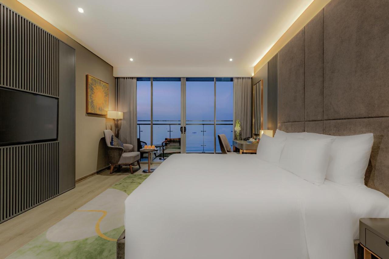 Le Sands Oceanfront Danang Hotel Eksteriør bilde